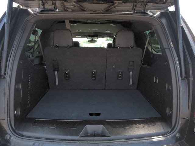 Used 2022 Chevrolet Suburban LT AWD/4WD image 35