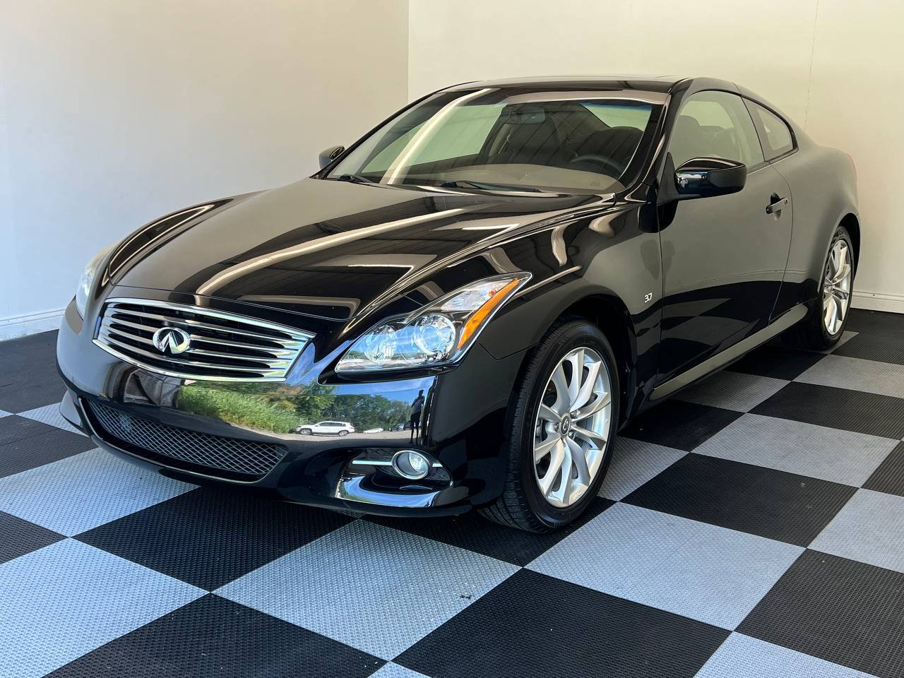 Used 2014 INFINITI Q60 AWD Coupe w/ Premium Package
