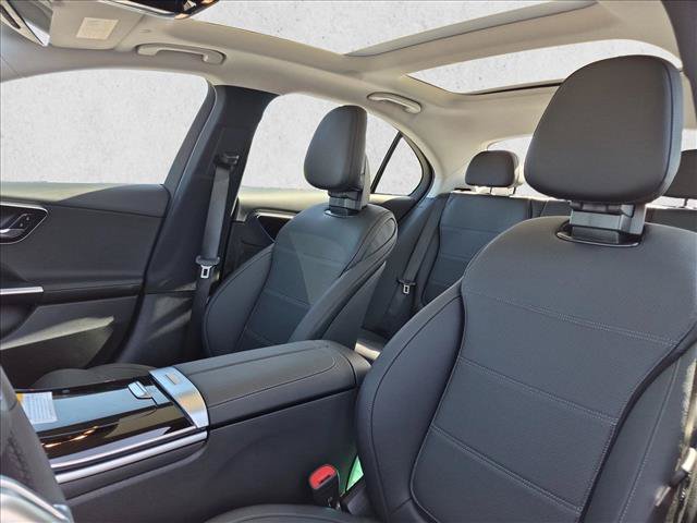 New 2026 Mercedes-Benz C 300 4MATIC Sedan image 4