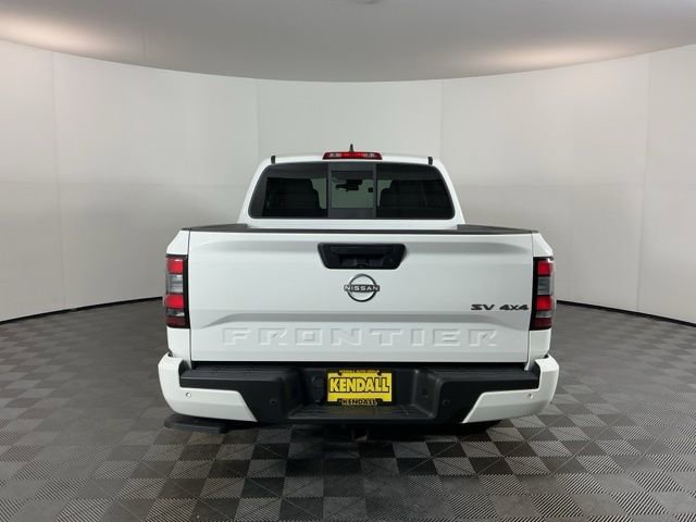 Used 2022 Nissan Frontier SV AWD/4WD image 5