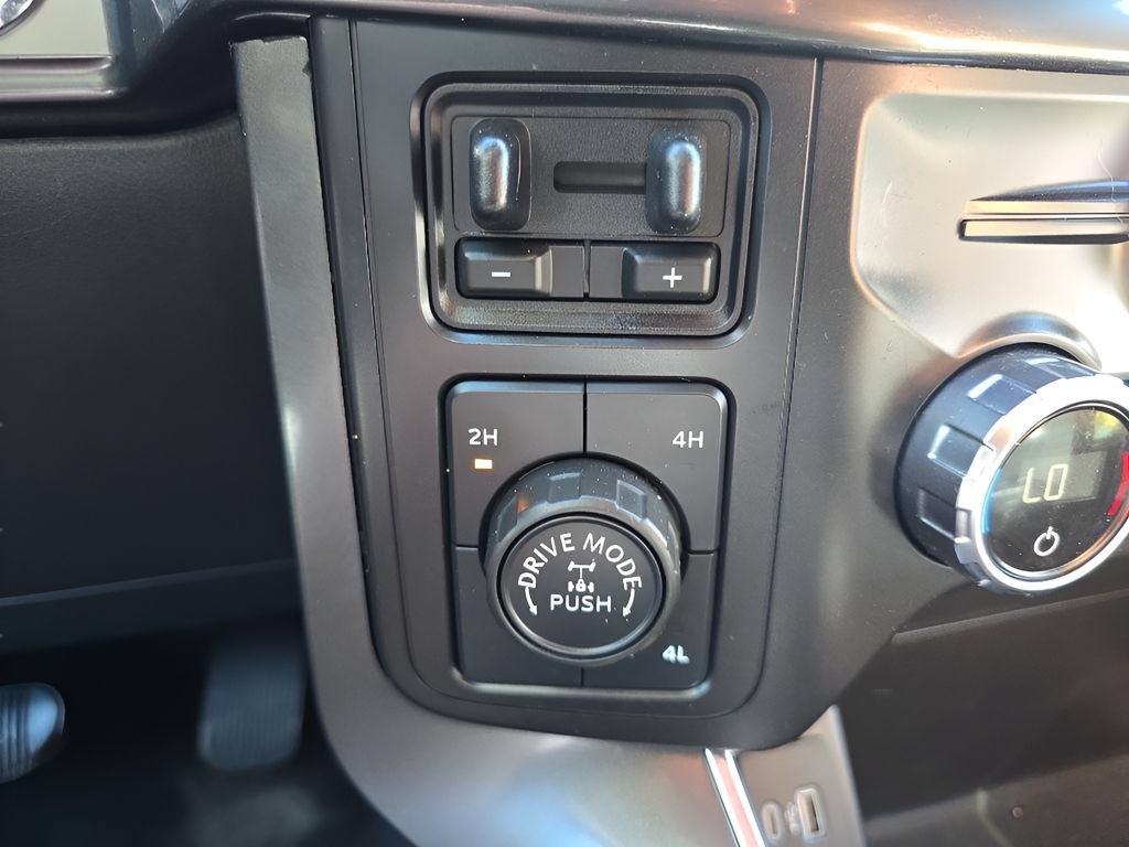 Used 2021 Ford F150 4x4 SuperCrew image 20