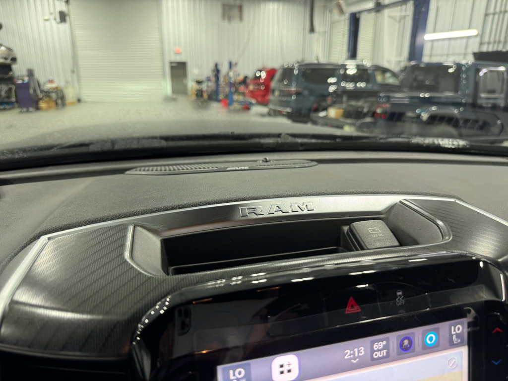 Used 2025 RAM 2500 Big Horn image 39