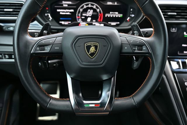 Used 2023 Lamborghini Urus S AWD/4WD image 48