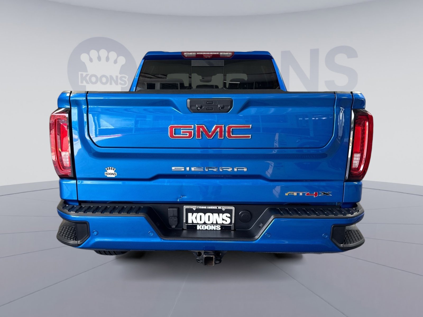 Used 2023 GMC Sierra 1500 AT4X AWD/4WD image 5