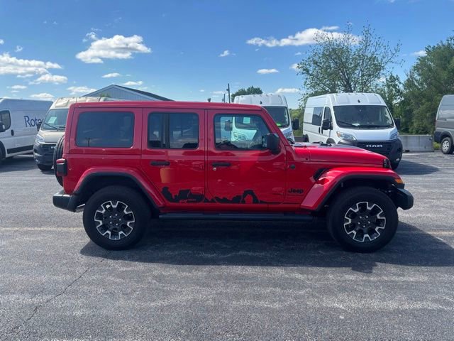 Used 2025 Jeep Wrangler Unlimited Sahara w/ Safety Group AWD/4WD image 6