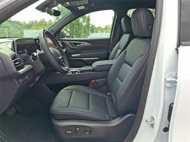New 2026 Chevrolet Traverse LT w/ Enhanced Driving Package image 7