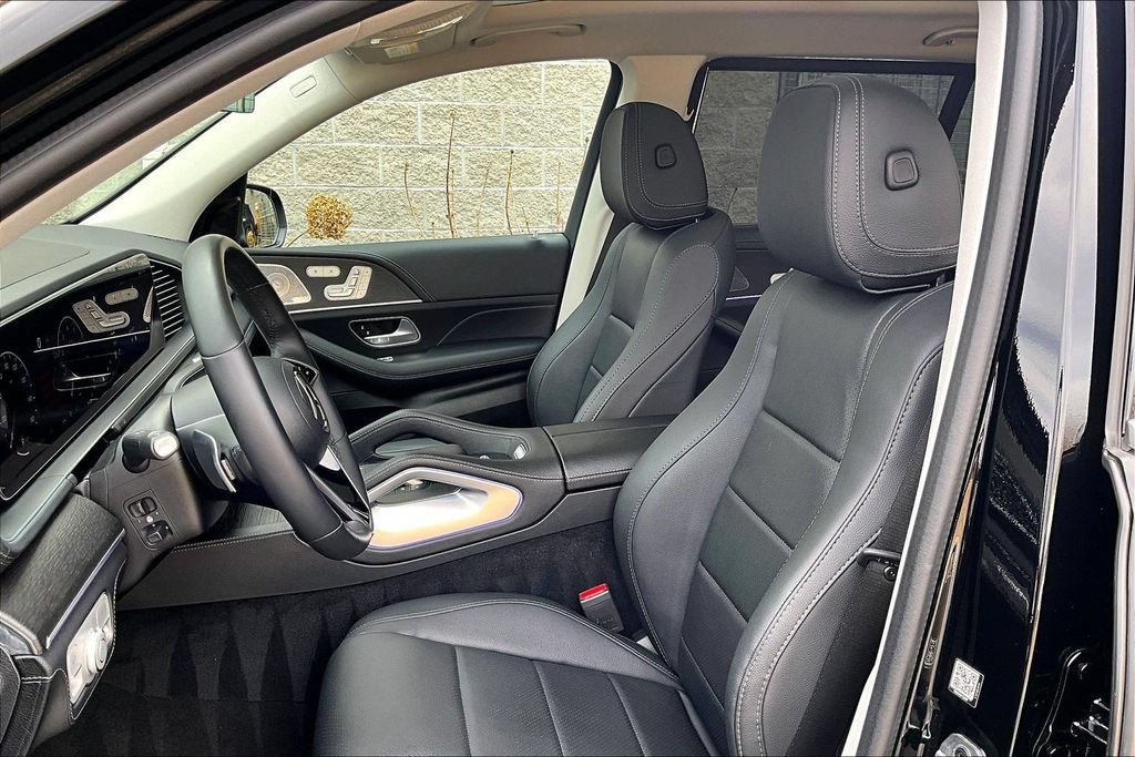 Certified 2024 Mercedes-Benz GLS 450 4MATIC image 27