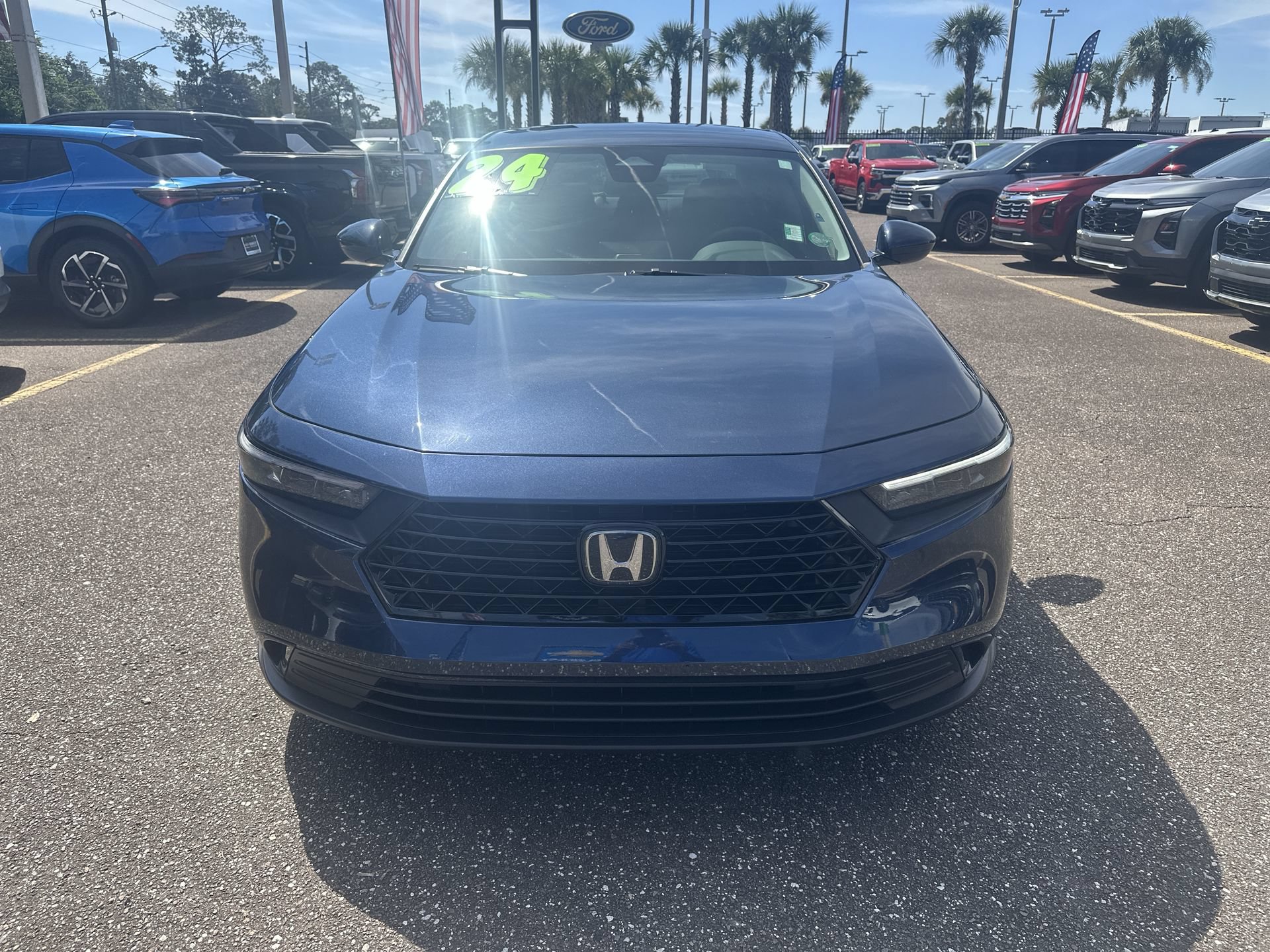 Used 2024 Honda Accord EX image 11