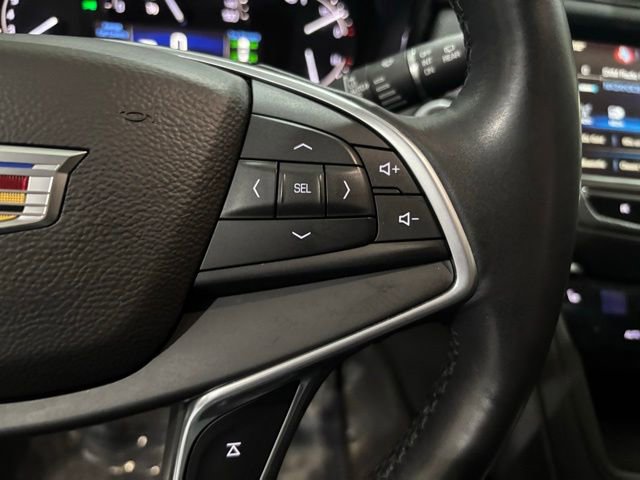 Used 2017 Cadillac XT5 Luxury w/ Driver Awareness Package AWD/4WD image 19