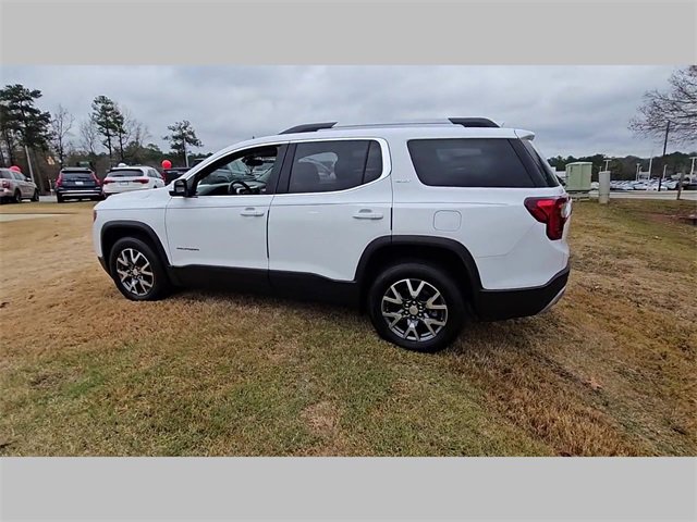 Used 2023 GMC Acadia SLT image 30