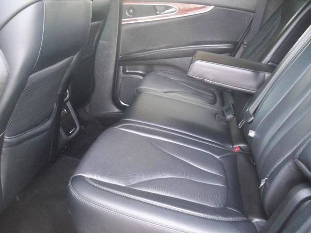 Used 2019 Lincoln Nautilus Reserve w/ Cargo Utility Package image 5