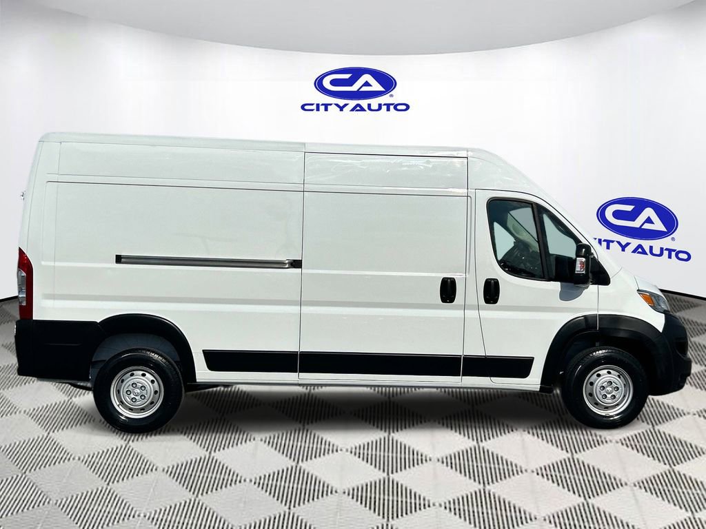 Used 2023 RAM ProMaster 2500 image 2