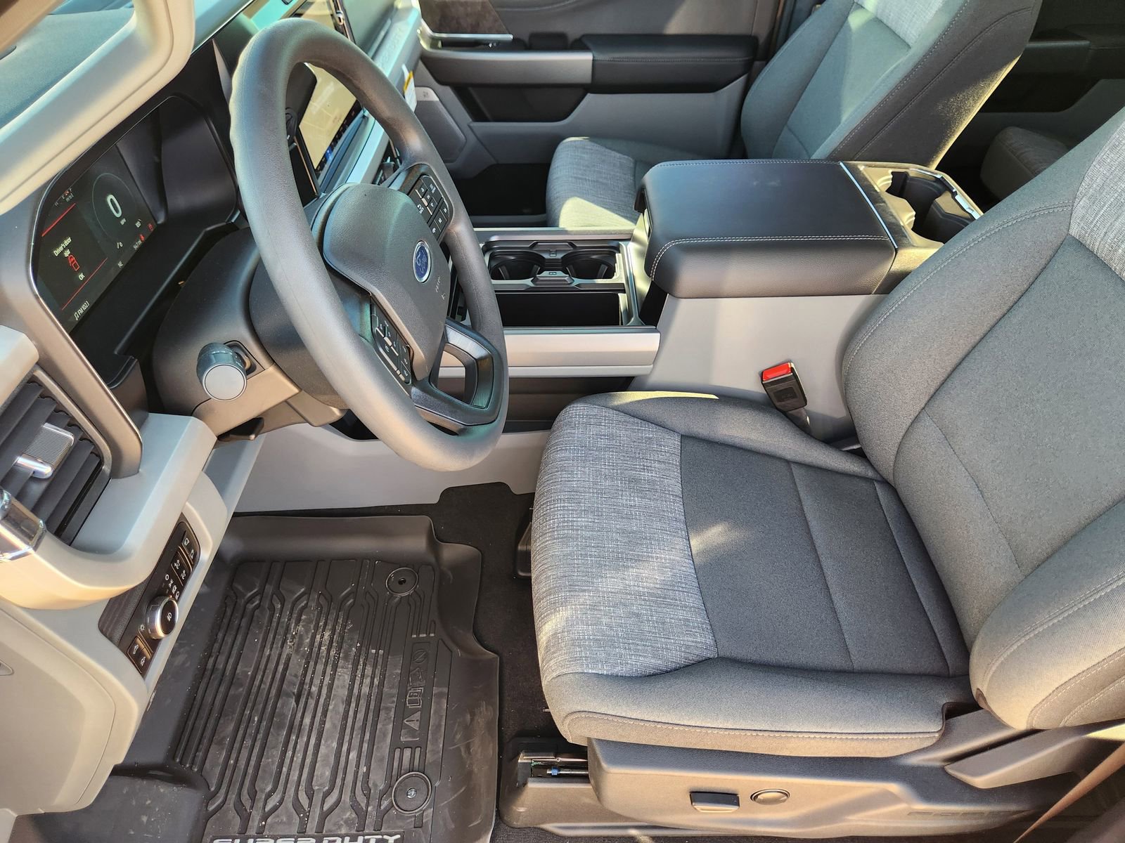 New 2026 Ford F250 XLT w/ XLT Premium Package image 14