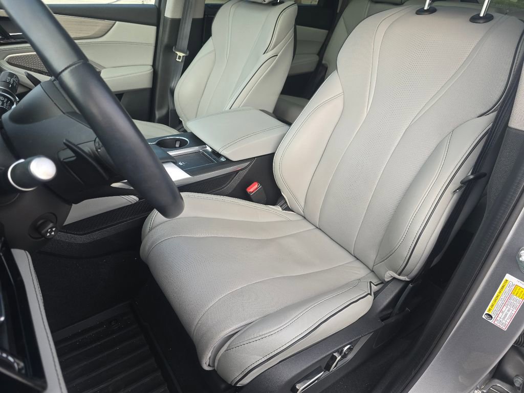 Used 2023 Acura MDX SH-AWD w/ Advance Package image 25