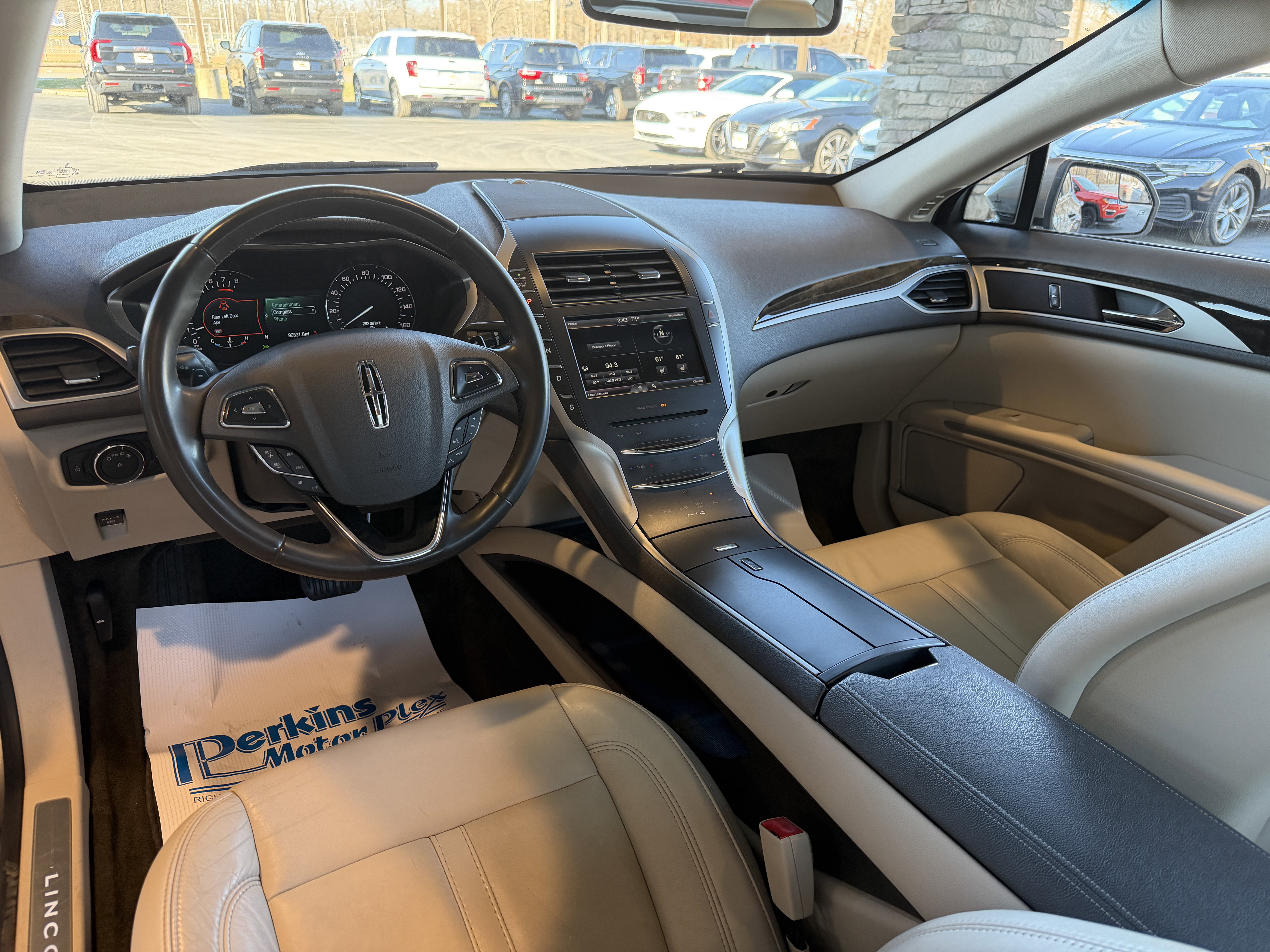 Used 2016 Lincoln MKZ AWD w/ Equipment Group 200A Select image 2