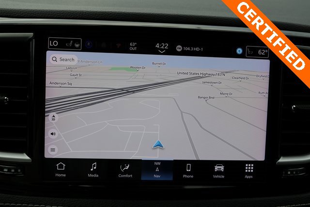 Used 2024 Chrysler Pacifica Select image 24