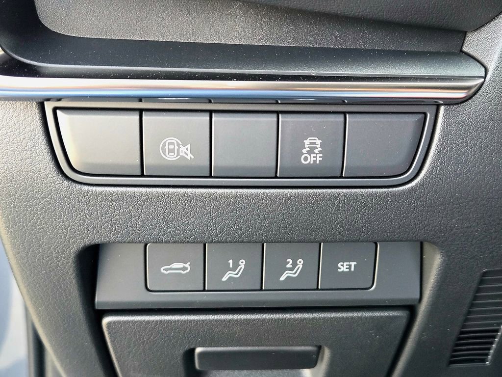 New 2026 MAZDA MAZDA3 Carbon image 16