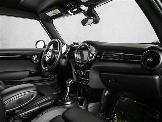 Used 2019 MINI Cooper S w/ Signature Upholstery Package FWD image 21