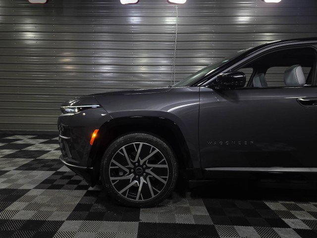 Used 2025 Jeep Wagoneer S Limited image 41