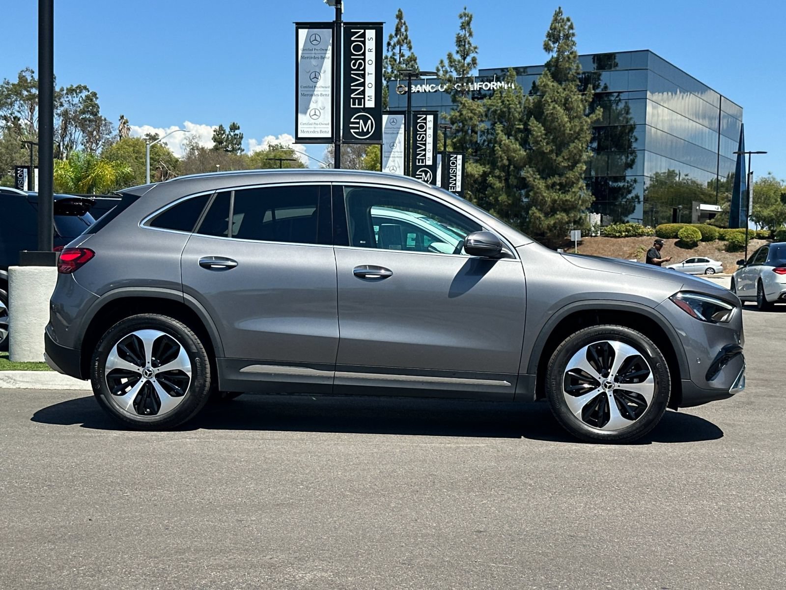Certified 2026 Mercedes-Benz GLA 250 4MATIC image 2