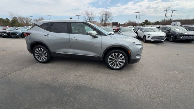Certified 2024 Chevrolet Blazer Premier AWD/4WD image 9