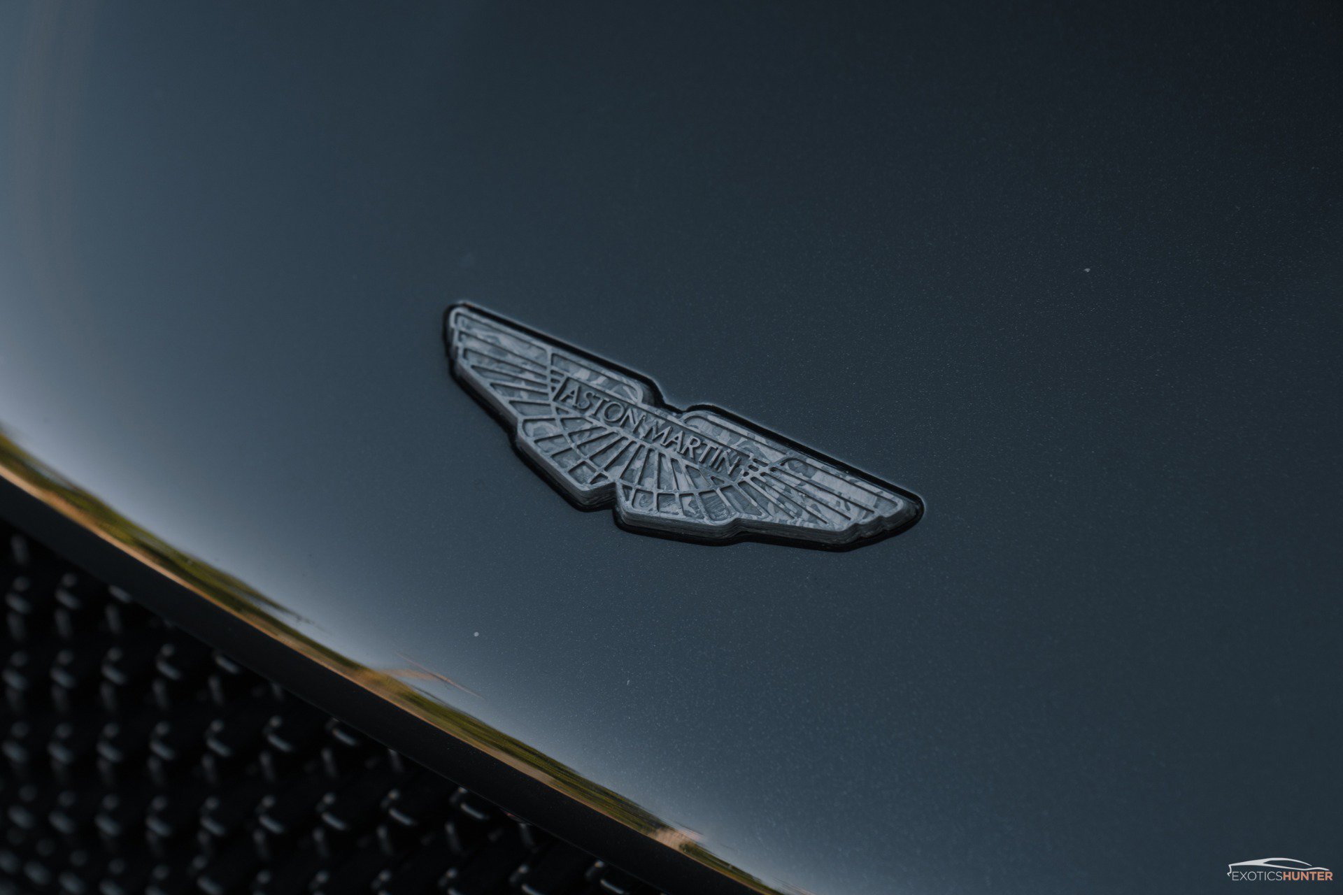 Used 2019 Aston Martin DBS Superleggera RWD image 7