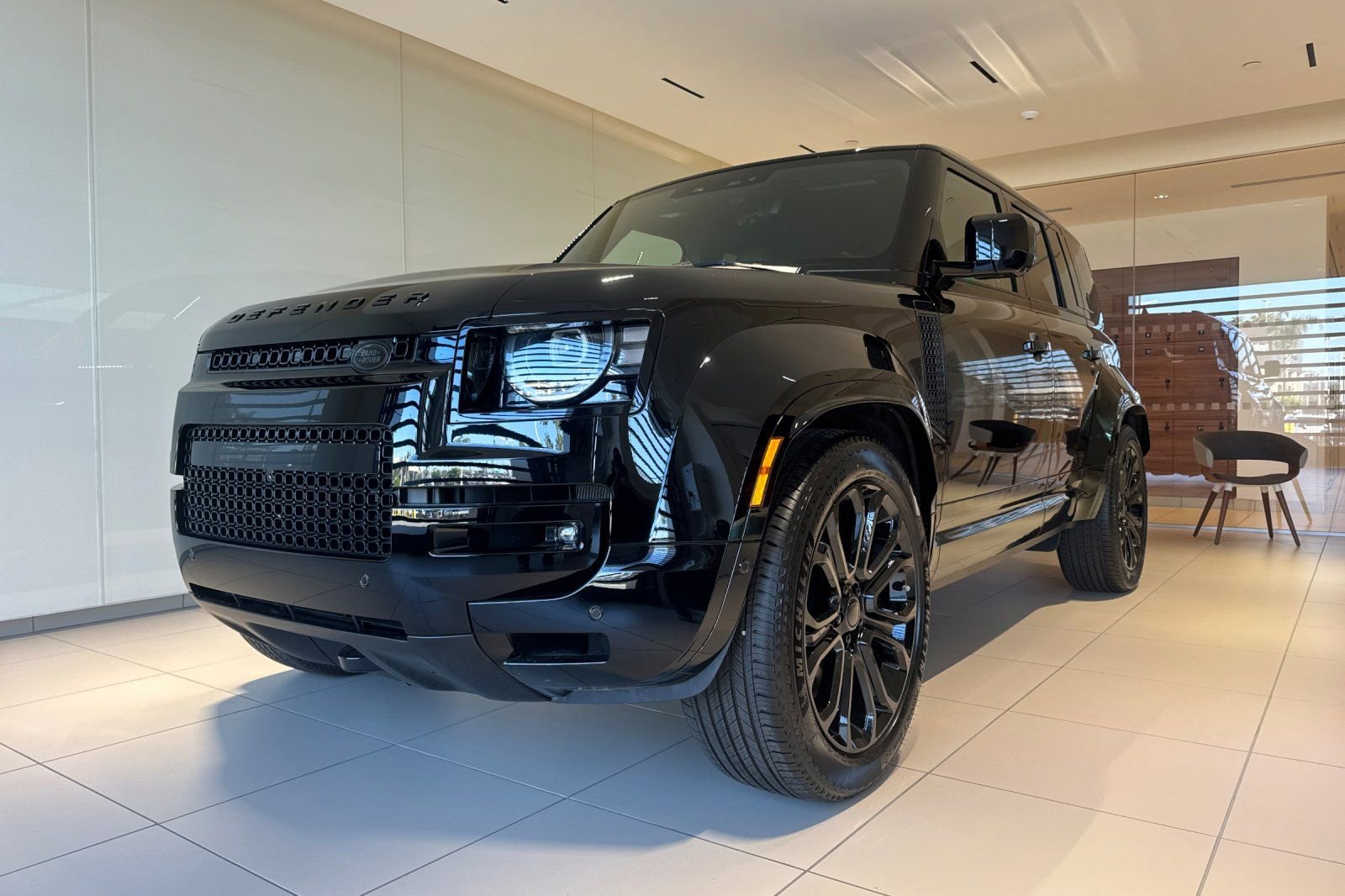 New 2026 Land Rover Defender 110 OCTA image 1