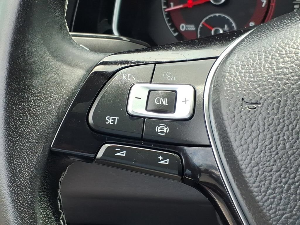 Used 2021 Volkswagen Jetta R-Line w/ R-Line Cold Weather Package FWD image 12