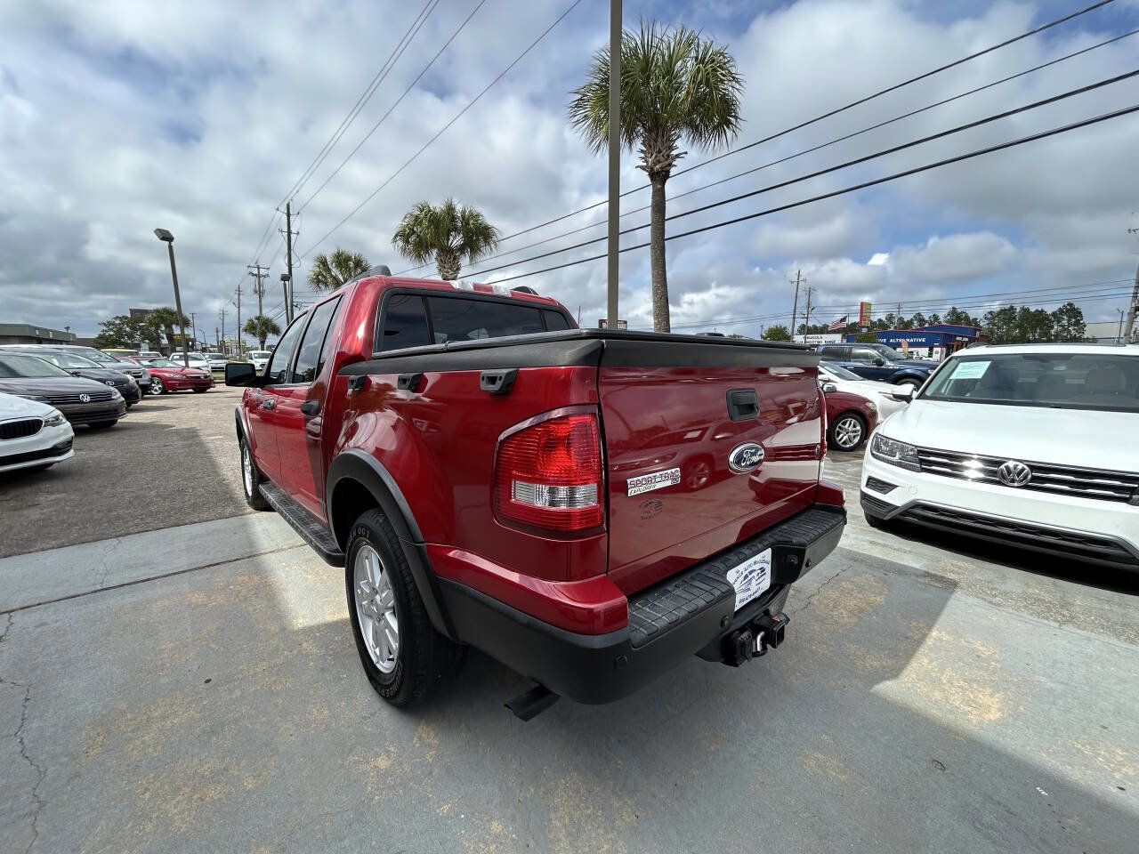 Used 2010 Ford Explorer Sport Trac XLT image 3
