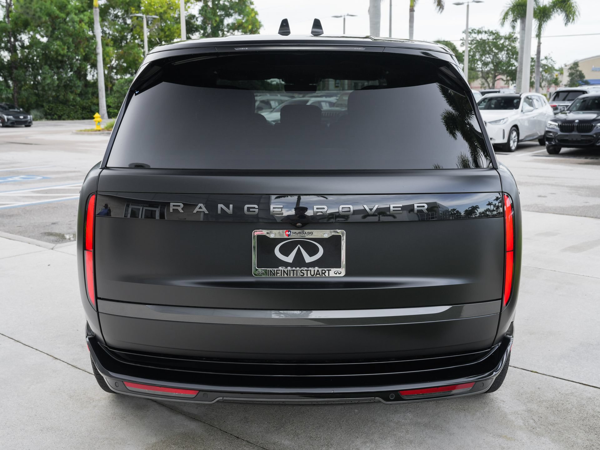 Used 2023 Land Rover Range Rover SE AWD/4WD image 9