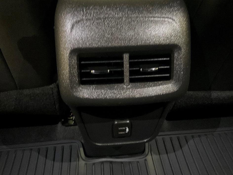 Used 2022 Chevrolet Equinox RS image 31