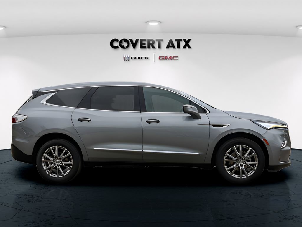 Used 2023 Buick Enclave Essence w/ Experience Buick Package image 8