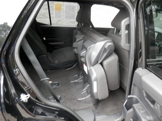 Used 2025 Toyota 4Runner SR5 AWD/4WD image 36