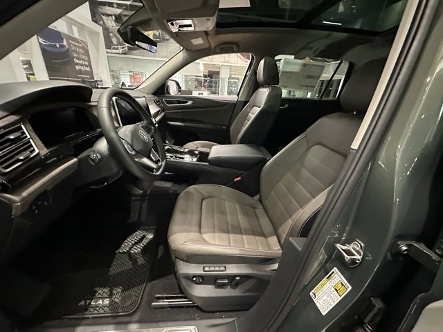 New 2026 Volkswagen Atlas SEL image 21