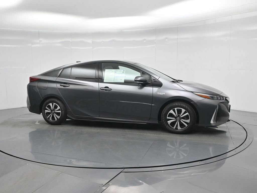 Used 2018 Toyota Prius Prime Plus image 21