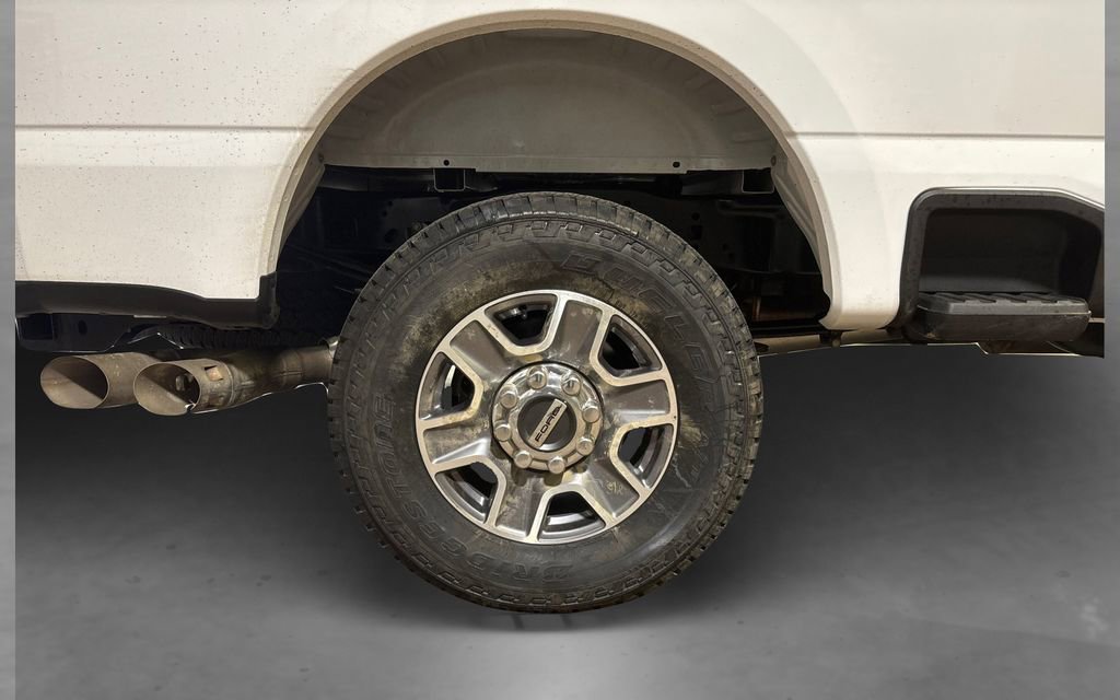 Certified 2024 Ford F250 Lariat AWD/4WD image 17