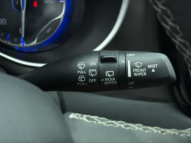 Used 2023 Chrysler Pacifica Touring-L FWD image 27