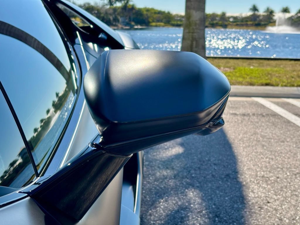 Used 2025 Lamborghini Revuelto AWD/4WD image 27