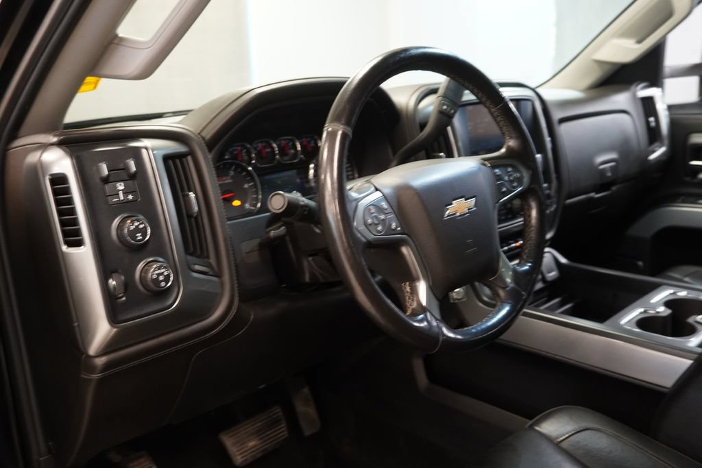 Used 2015 Chevrolet Silverado 2500 LTZ w/ Duramax Plus Package AWD/4WD image 7