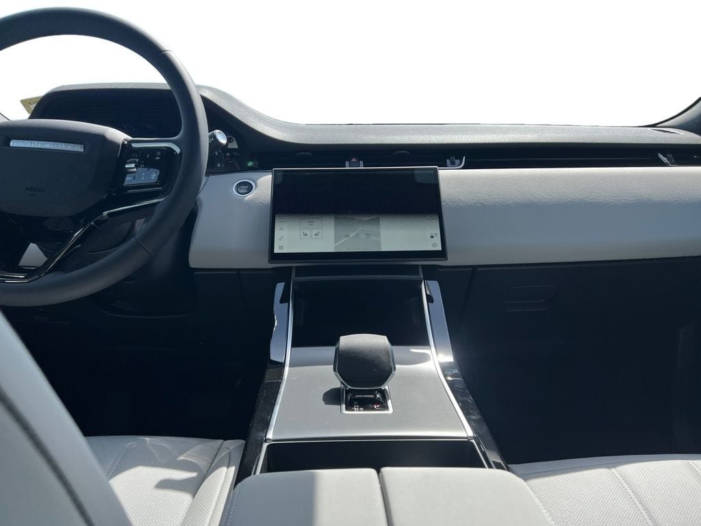 New 2026 Land Rover Range Rover Evoque S AWD/4WD image 27