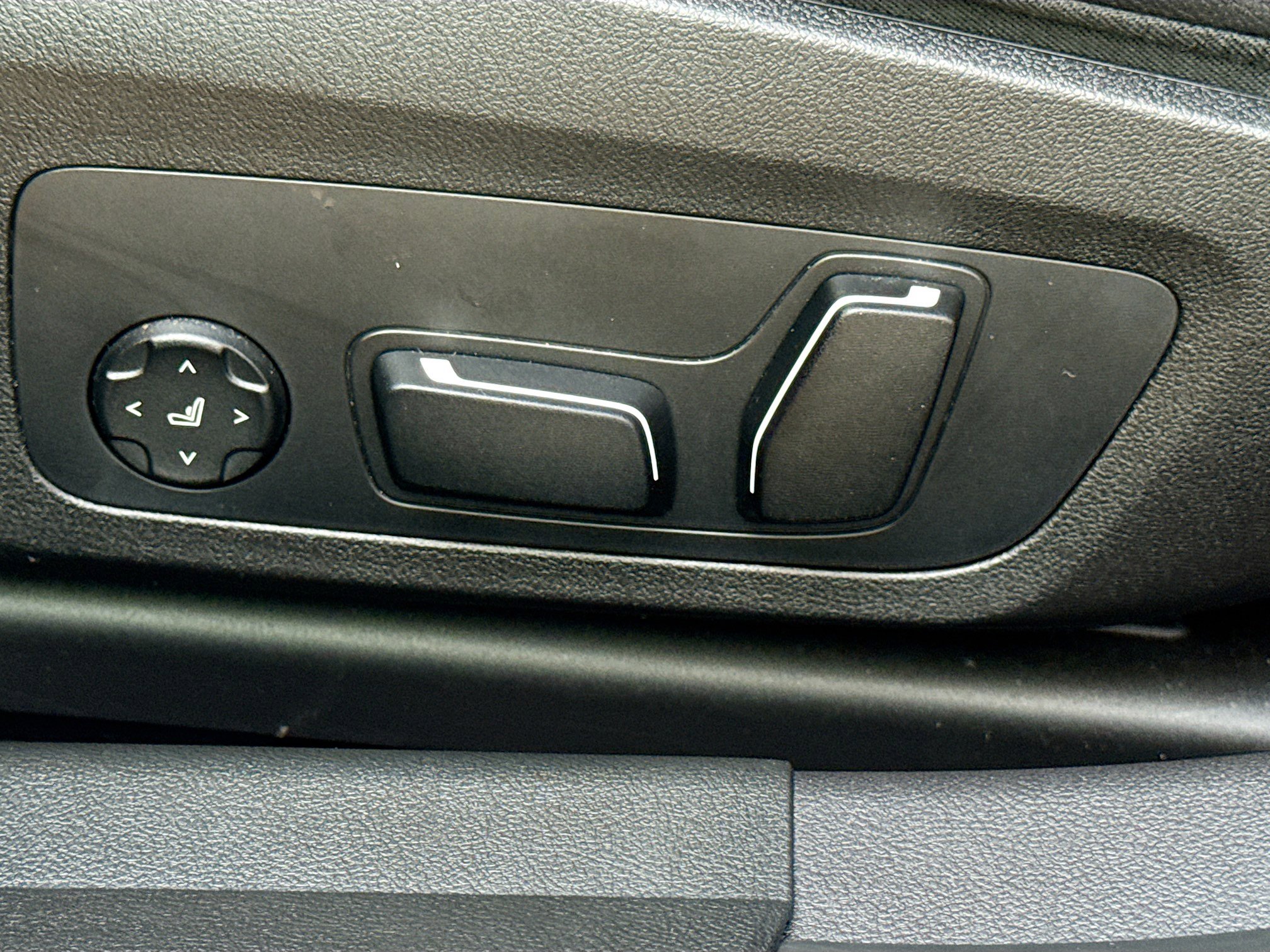 Used 2025 BMW M340i RWD image 25