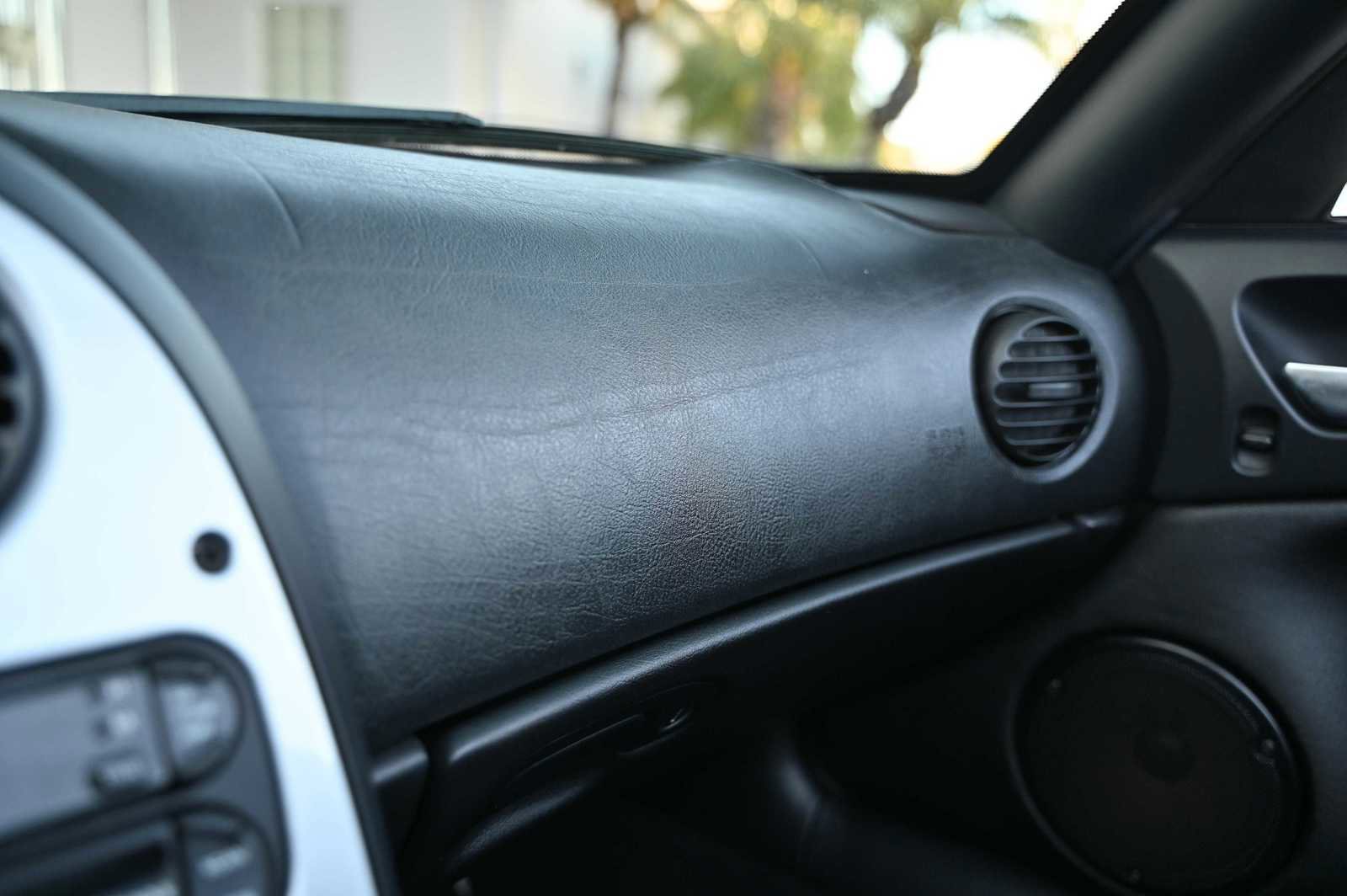 Used 2004 Dodge Viper SRT-10 RWD image 13