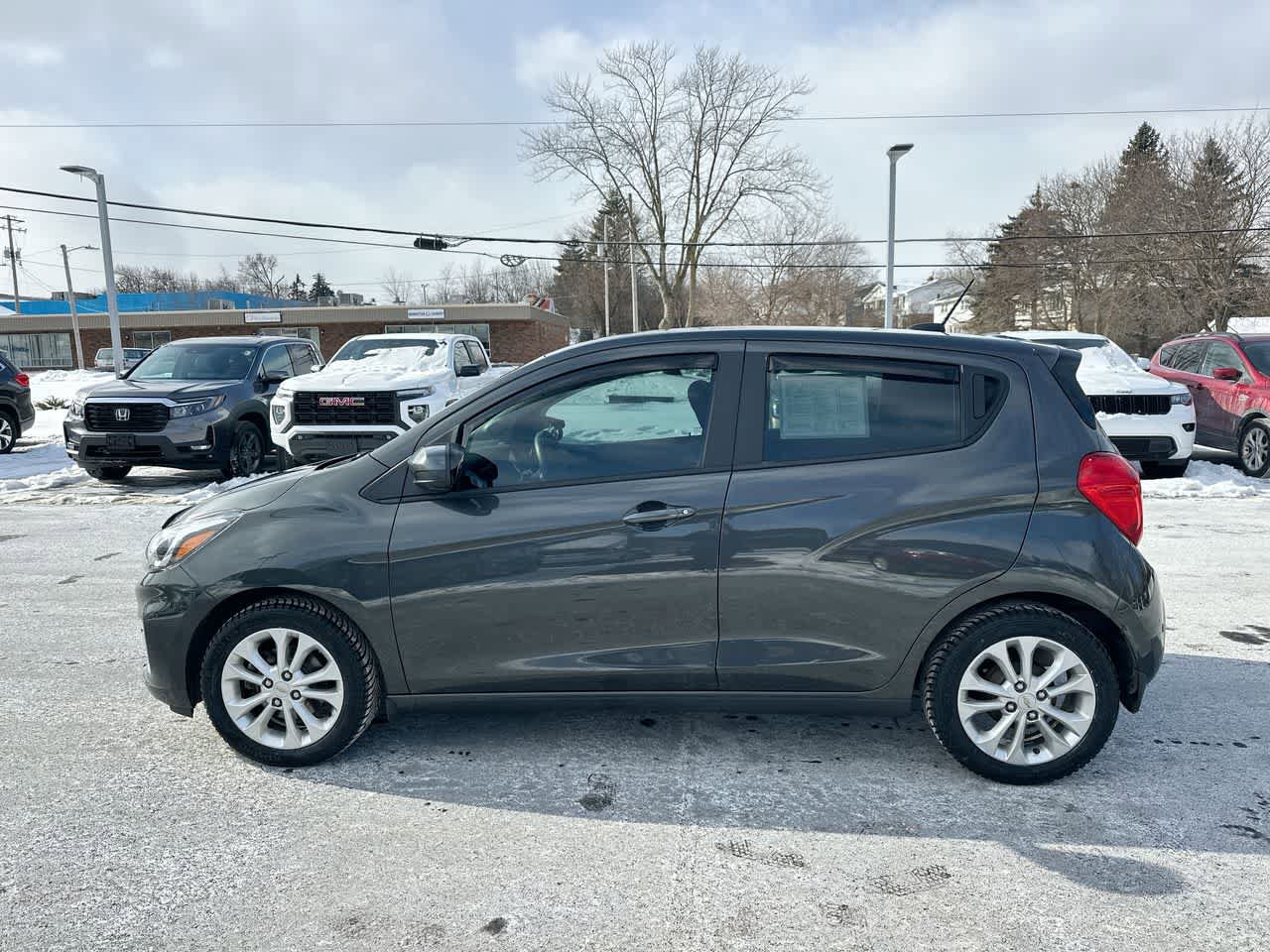 Used 2022 Chevrolet Spark LT FWD image 10