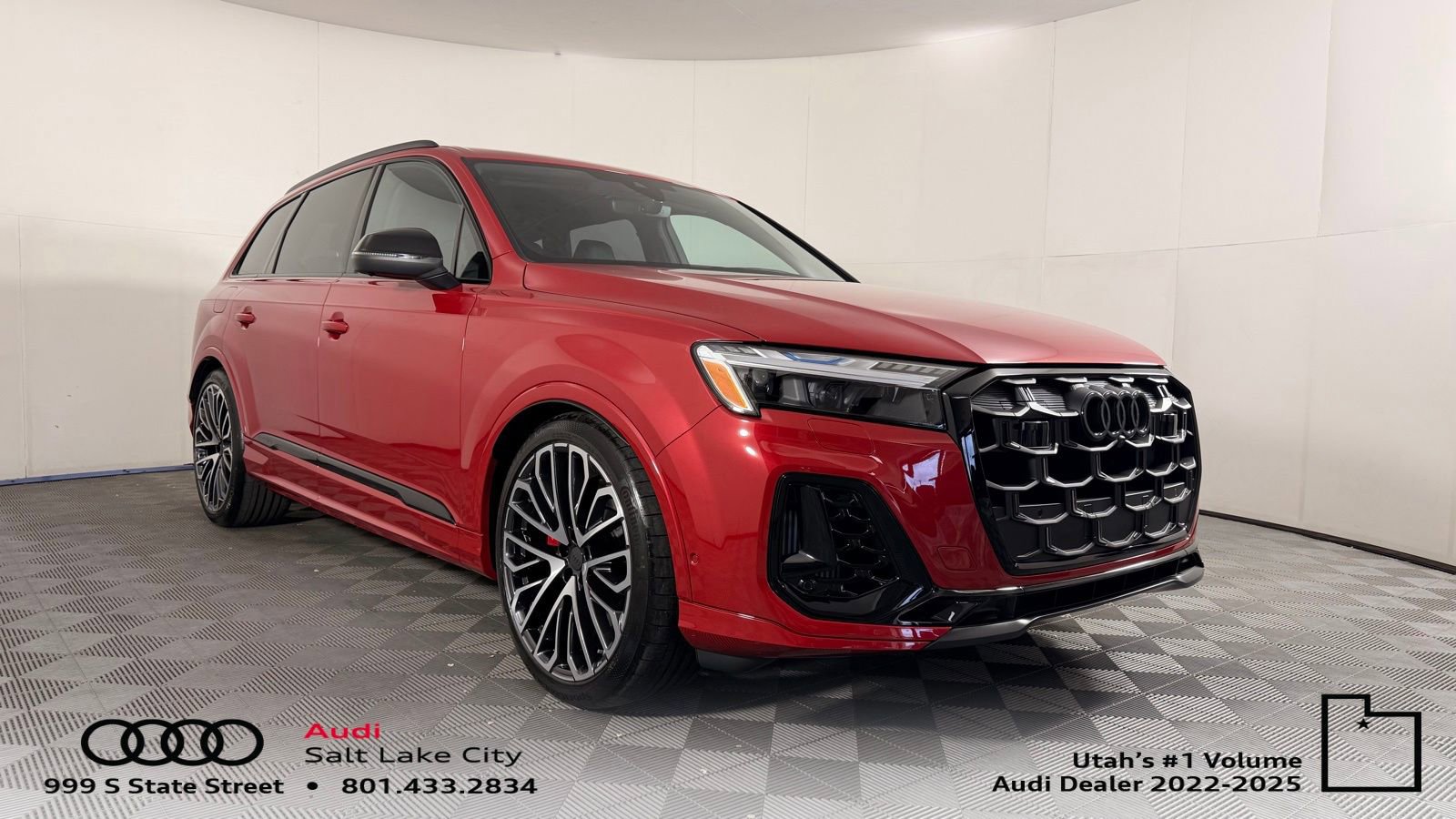 New 2026 Audi SQ7 Prestige image 1