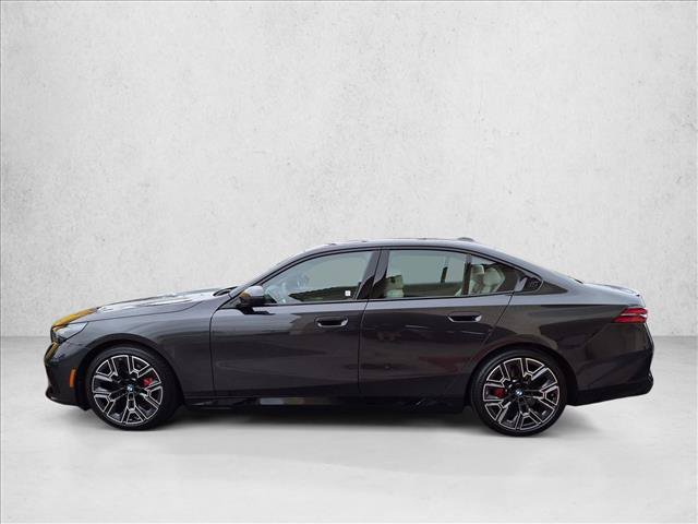Used 2026 BMW i5 M60 w/ M Sport Package RWD image 5