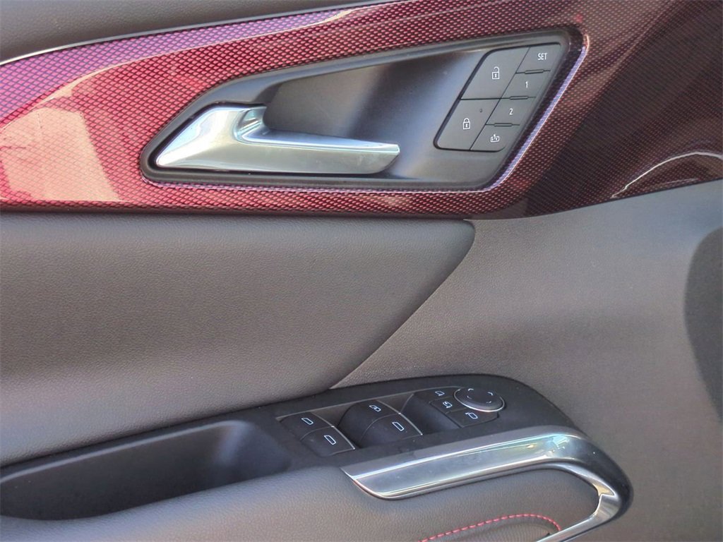 Used 2025 Chevrolet Traverse RS w/ LPO, Floor Liner Package image 23