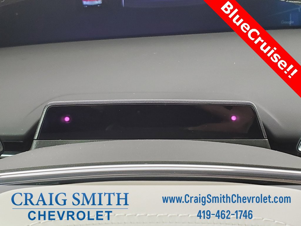 Used 2025 Lincoln Nautilus Premier image 7