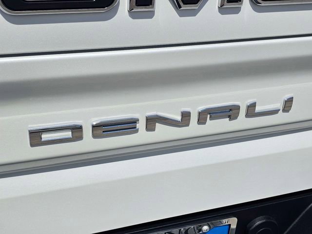Used 2024 GMC Sierra 1500 Denali Ultimate image 12