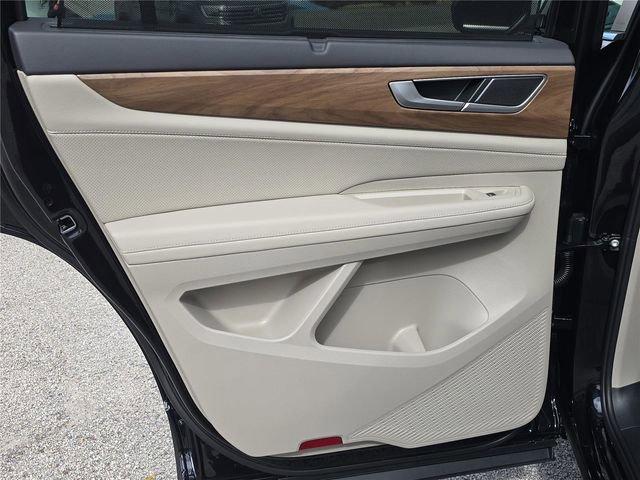 New 2026 Volkswagen Atlas SE image 11