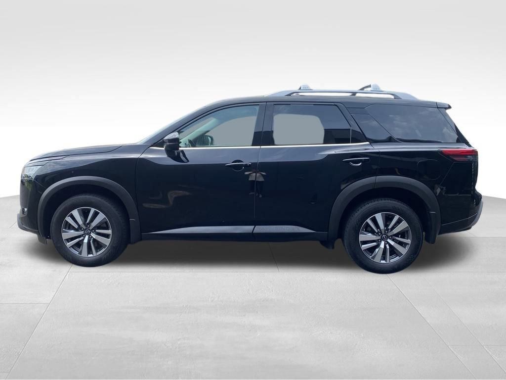 Used 2023 Nissan Pathfinder SL image 15